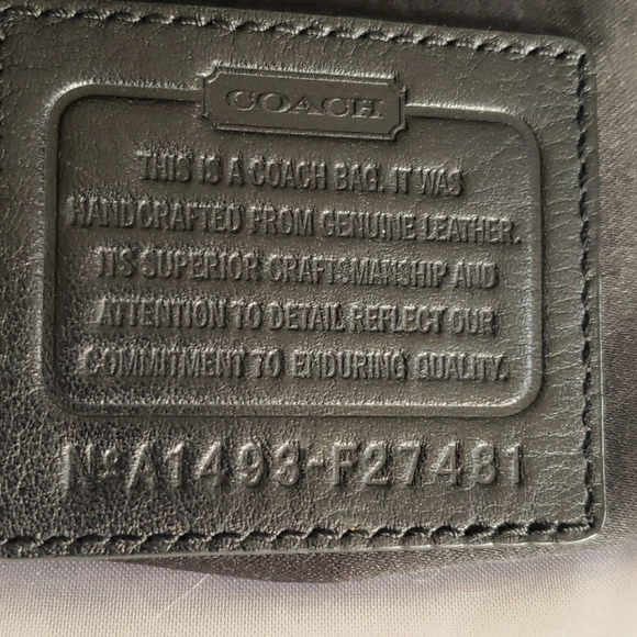 Gorgeous Coach Taylor Leather Handbag With Snakeprint Outline!! - Picture 3 of 15